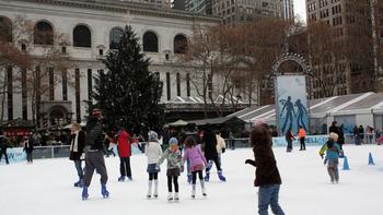 For ice skaters, the Pond at Bryant Park is a fun and less crowded alternative to the Rockefeller Center rink. For ice skaters, the Pond at Bryant Park is a fun and less crowded alternative to the Rockefeller Center rink.